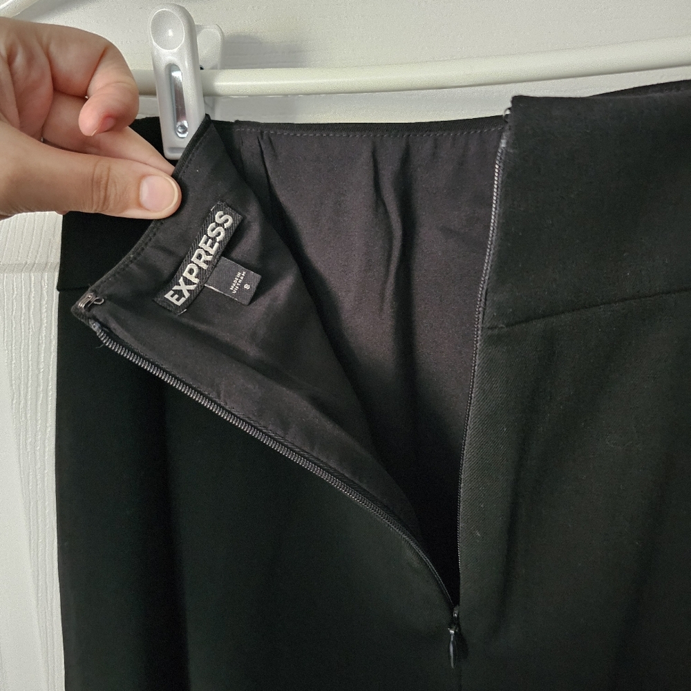 HP🎉 Express Black Pleated Pencil Skirt - Size 8 - Picture 7 of 12